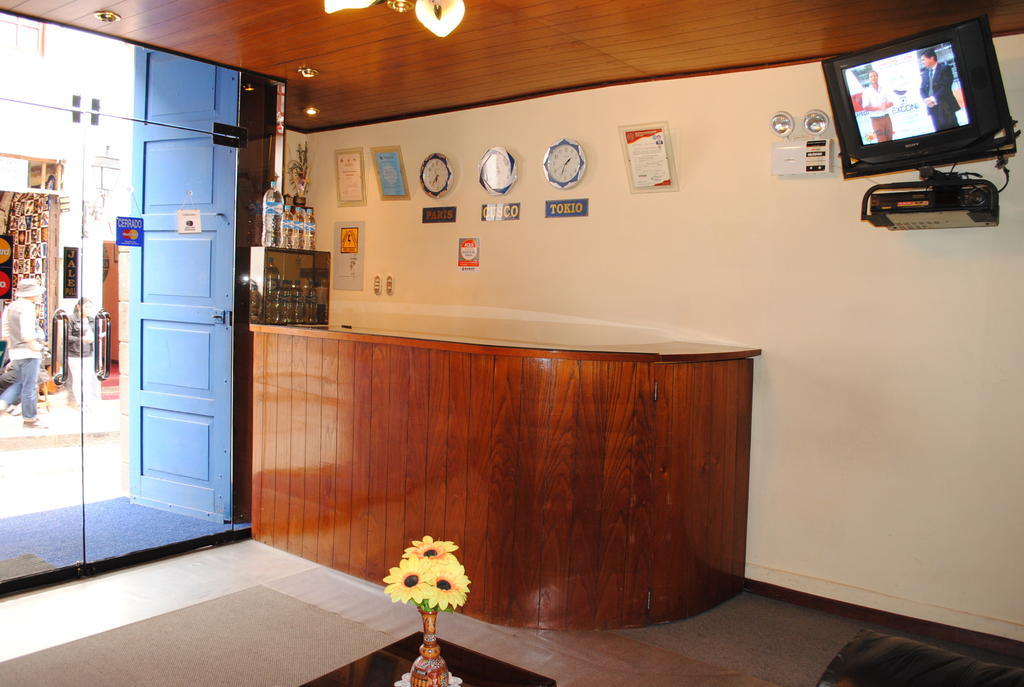 Inn Alfredo's Palace 2*